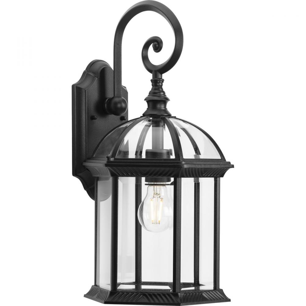 P560323-031 1-60W MED LARGE WALL LANTERN