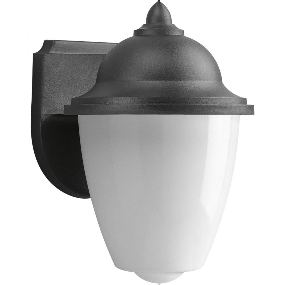 P5844-31 1-60W MED WALL LANTERN